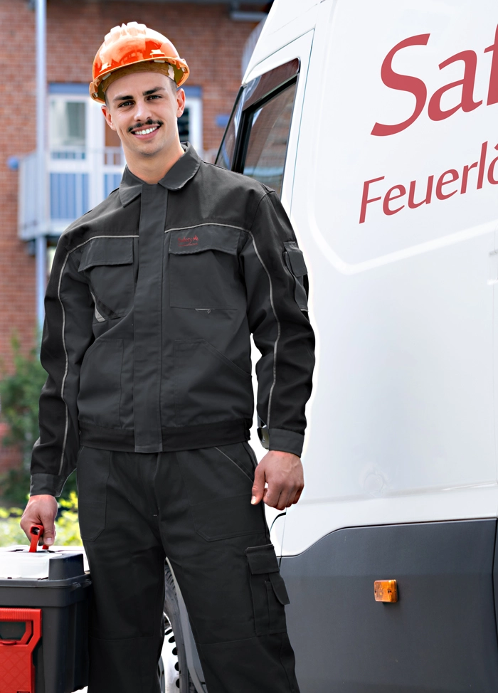 Fachkräfte für die Prüfung kraftbetätigter Türen und Tore